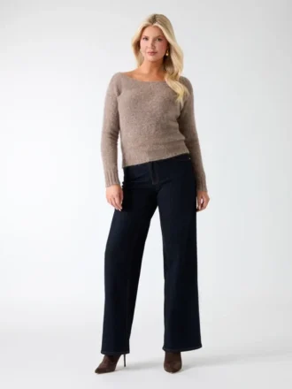Agnes Pullover mit U-Boot-Ausschnitt