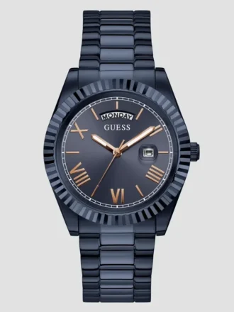 Analoge Uhr in Marineblau