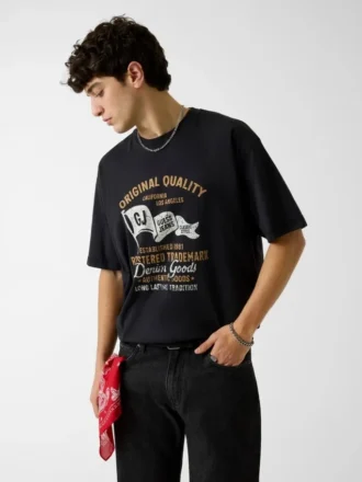 Bedrucktes T-Shirt
