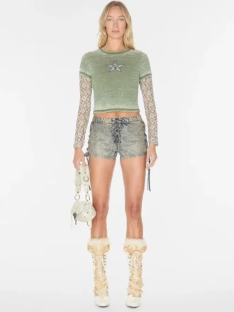 Beschichtete Mini-Jeansshorts