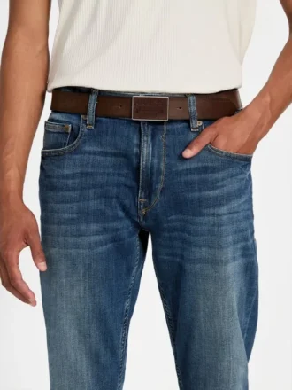 Gürtel mit Knopfleiste