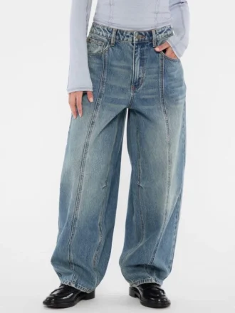guess originals tapered baggy jeans 1 1 330x440 - Guess Originals Tapered Baggy Jeans